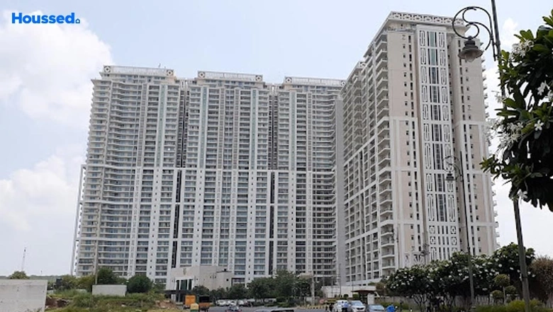 Project Image of 4 BHK Semi-Furnished Flat for Rent in DLF The Crest, Sector 54 - Image 117123