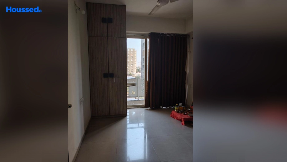 Project Image of 3 BHK Semi-Furnished Flat for Rent in JP Iscon Heights, Gotri - Image 117214