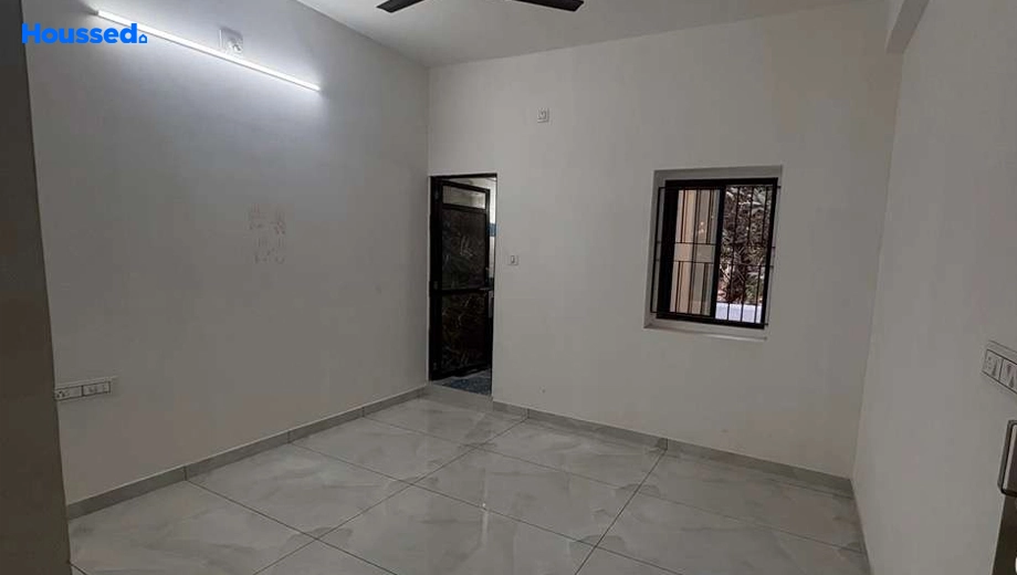Project Image of 3 BHK Semi-Furnished Duplex for Rent in Manjalpur - Image 117509