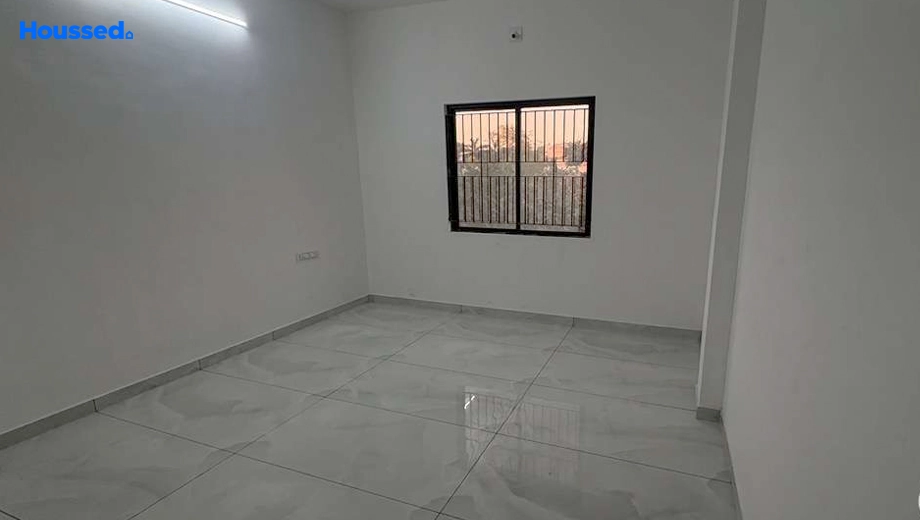 Project Image of 3 BHK Semi-Furnished Duplex for Rent in Manjalpur - Image 117503