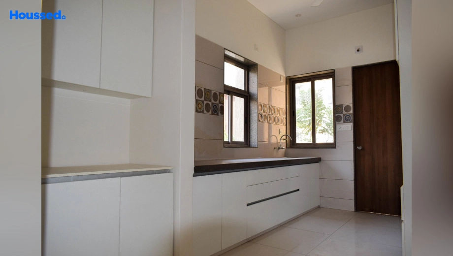 Project Image of 4 BHK House/Villa for Resale in Vasna Bhayli Main Road - Image 118893