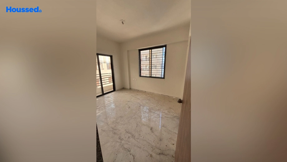 Project Image of 2 BHK Flat for Resale in Yogeshwar Swarnim Sky, Vasna Bhayli Main Road - Image 118924