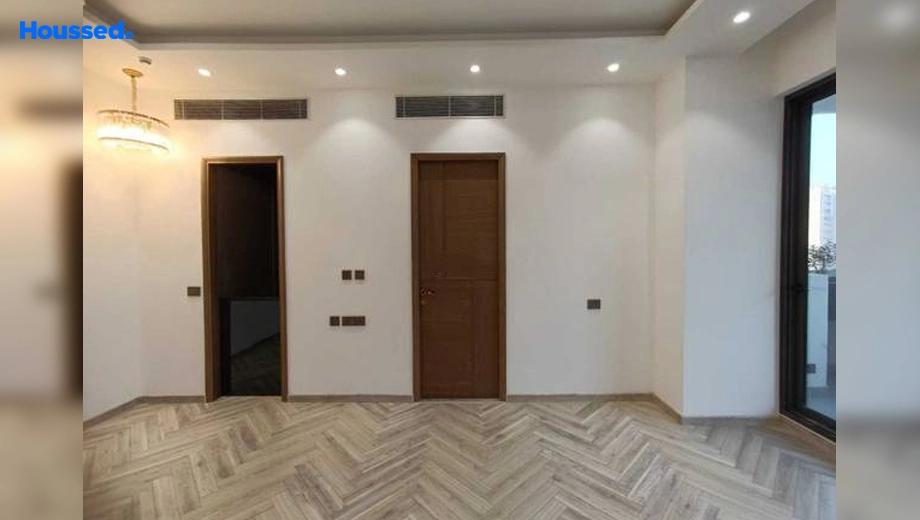 Project Image of 4 BHK Flat for Resale in County 107, Sector 107 - Image 119808