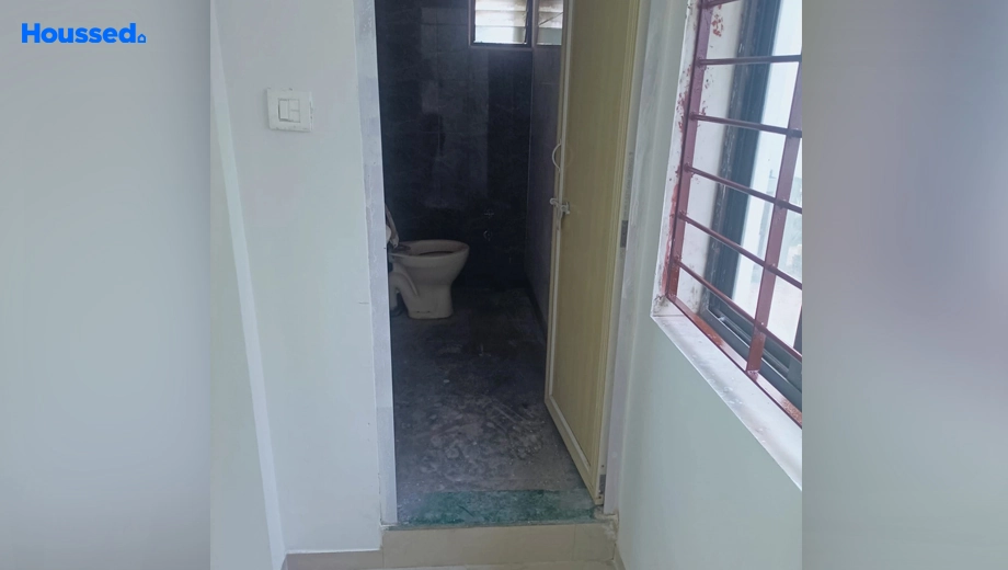 Project Image of 2 BHK Flat for Resale in Ajwa Road - Image 121807