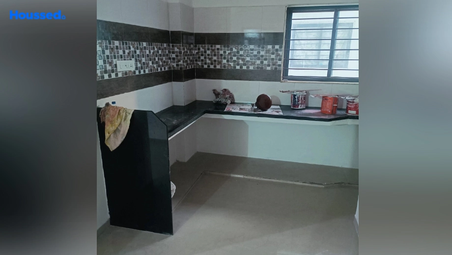Project Image of 2 BHK Flat for Resale in Ajwa Road - Image 121805