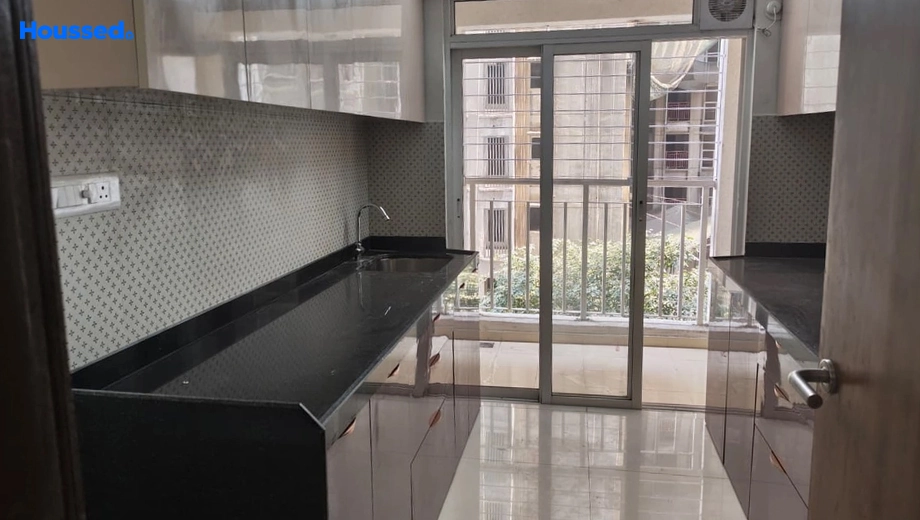 Project Image of 3 BHK Semi-Furnished Flat for Rent in Lodha Amara, Thane West - Image 120489