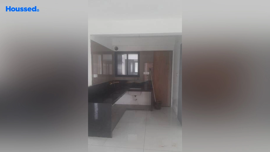 Project Image of 3 BHK Flat for Resale in Pal - Image 120500