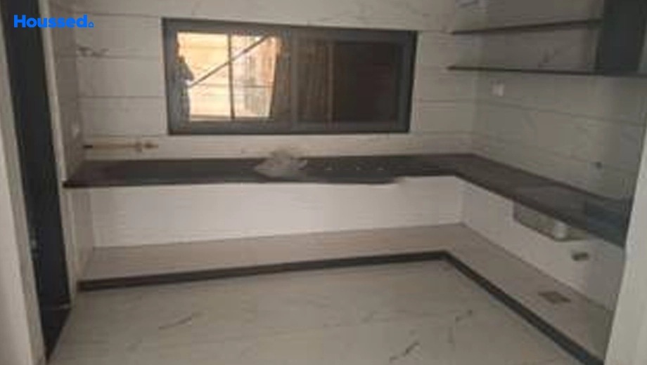 Project Image of 3 BHK Flat for Resale in Raghuvir Spalex, Vesu - Image 120519