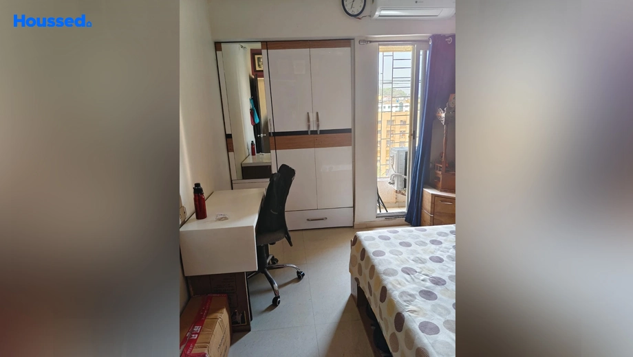 Project Image of 2 BHK Semi-Furnished Flat for Rent in Cosmos Classique, Patilpada - Image 121132