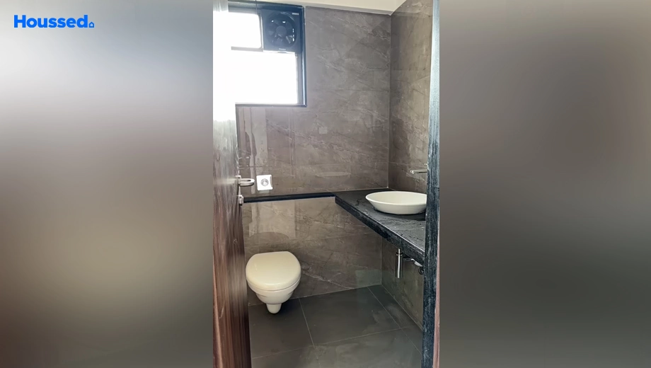 Project Image of 3 BHK Semi-Furnished Flat for Rent in Wellington - Pride World City, Charholi - Image 121320