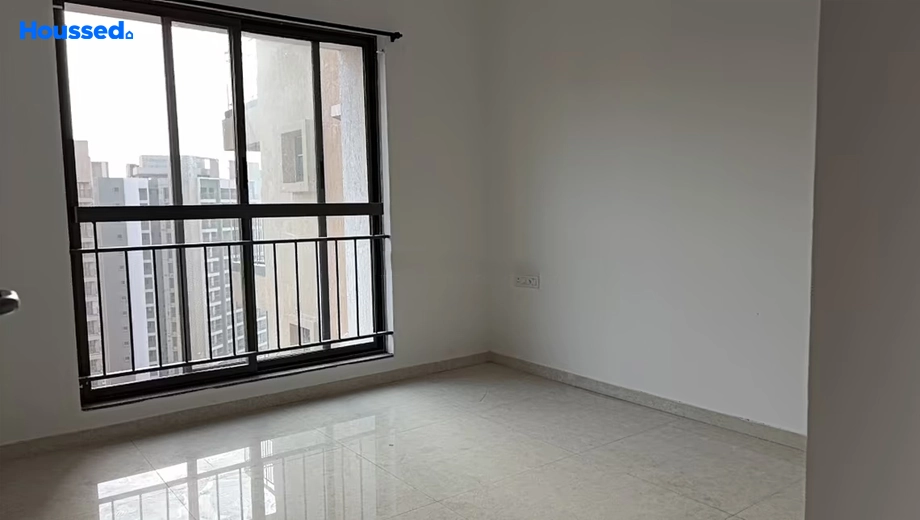 Project Image of 3 BHK Semi-Furnished Flat for Rent in Wellington - Pride World City, Charholi - Image 121318