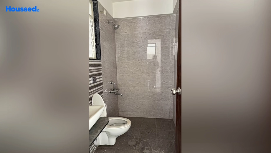 Amenities of 3 BHK Un-Furnished Flat for Rent in Lohegaon - Image 121337