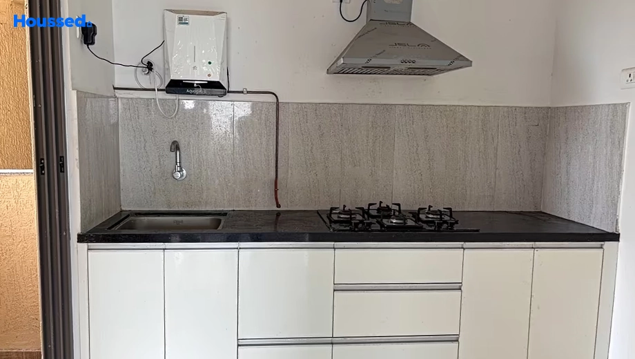 Project Image of 2 BHK Semi-Furnished Flat for Rent in Manhattan - Pride World City, Charholi - Image 121384