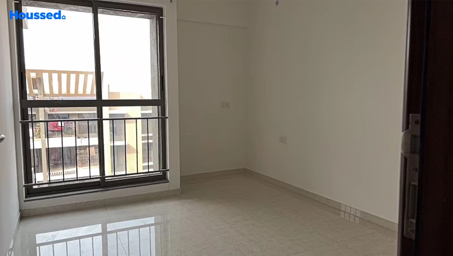 Project Image of 2 BHK Un-Furnished Flat for Rent in Wellington - Pride World City, Charholi - Image 121402