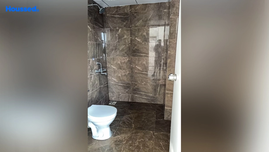 Project Image of 2.5 BHK Semi-Furnished Flat for Rent in Ganga New Town, Dhanori - Image 121408
