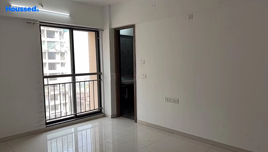 Project Image of 2 BHK Flat for Resale in Kingsbury - Pride World City, Charholi - Image 121445