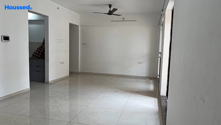 Project Image of 3 BHK Flat for Resale in Kingsbury - Pride World City, Charholi - Image 127418