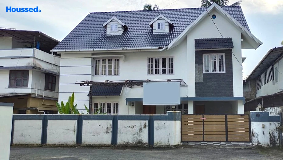 Project Image of 6 BHK House/Villa for Resale in Panampally Nagar - Image 121881