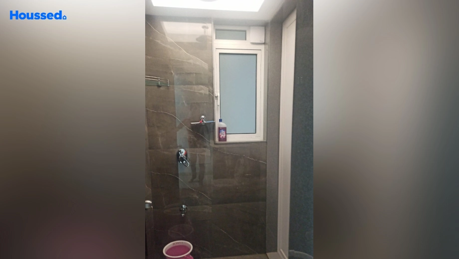Project Image of 2 BHK Flat for Resale in Aurum Q Residences R1, Ghansoli - Image 122468