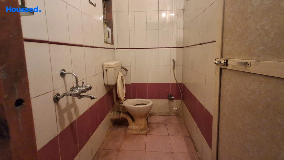 Amenities of 2 BHK Semi-Furnished Flat for Rent in Sanpada - Image 122863