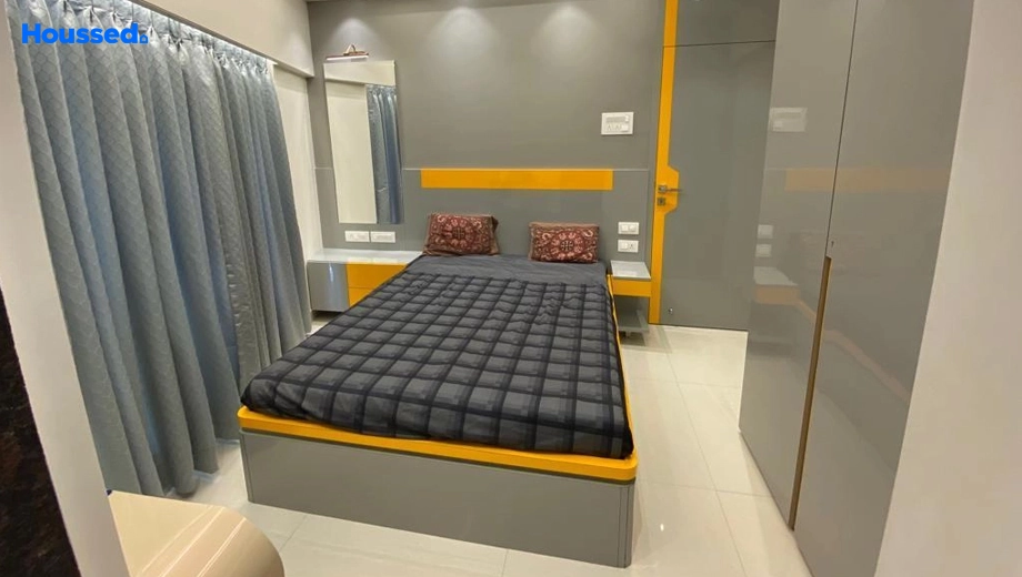 Amenities of 2 BHK Flat for Resale in Vile Parle East - Image 122975