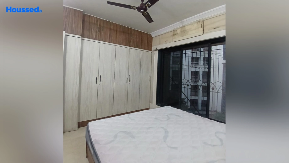 Amenities of 2 BHK Semi-Furnished Flat for Rent in Sanpada - Image 123068