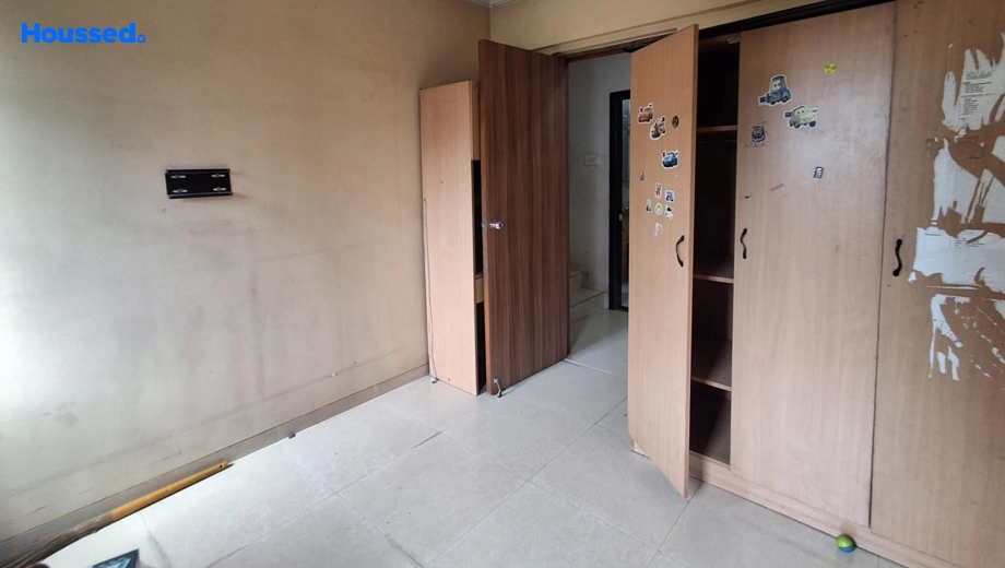 Project Image of 3 BHK Semi-Furnished Flat for Rent in Sanpada - Image 123230