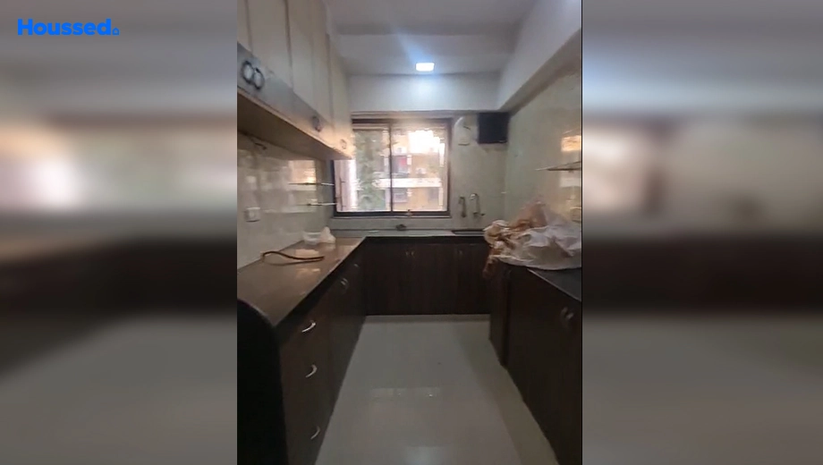 Project Image of 3 BHK Semi-Furnished Flat for Rent in Andheri West - Image 123361