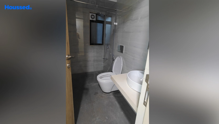 Project Image of 2 BHK Un-Furnished Flat for Rent in Dosti Eastern Bay, Wadala - Image 123730