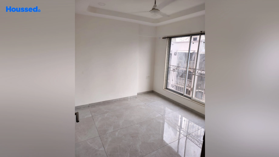 Project Image of 2 BHK Flat for Resale in Mahaveer Solitaire Aawas, Chembur West - Image 123892