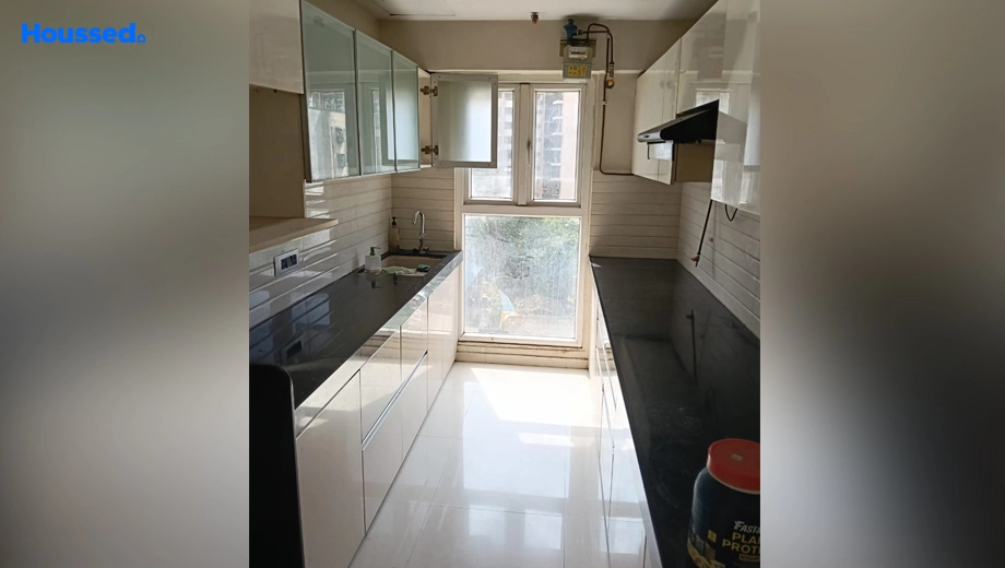 Project Image of 2 BHK Flat for Resale in Heritage Krishna Heritage, Chembur West - Image 123924
