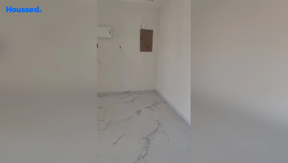 Project Image of 2 BHK Un-Furnished Flat for Rent in Jogeshwari West - Image 124055