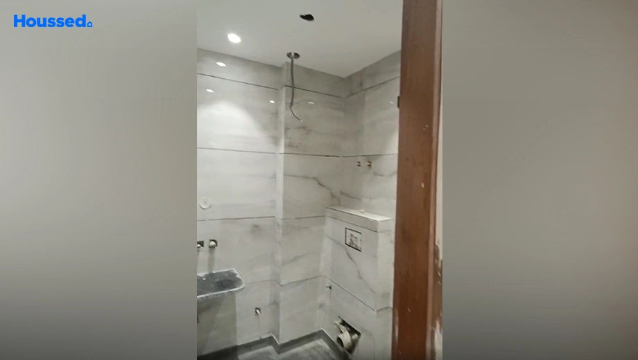 Project Image of 2 BHK Flat for Resale in Priyadarshini Vihar - Image 125620