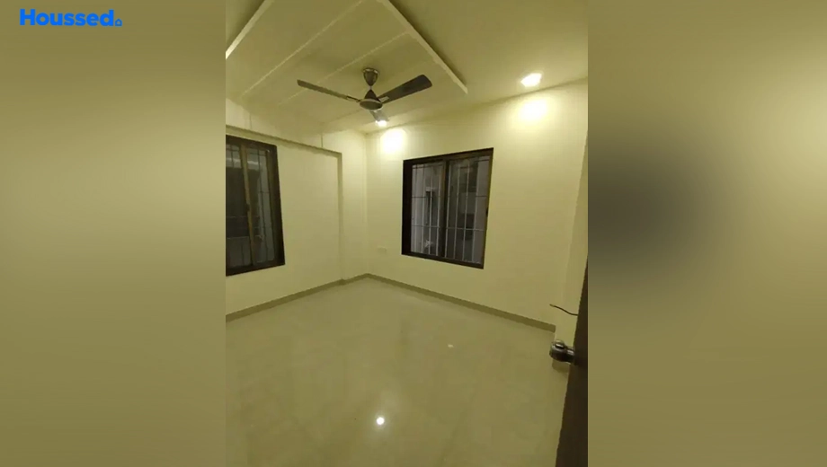 Project Image of 3 BHK Semi-Furnished Flat for Rent in Shreeji The Crown, Govind Nagar - Image 127378