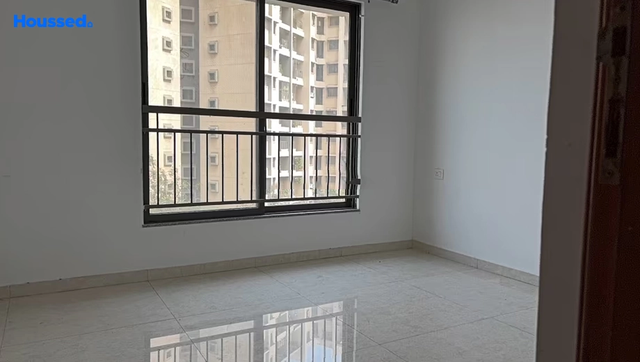 Project Image of 2 BHK Flat for Resale in Manhattan - Pride World City, Charholi - Image 127394