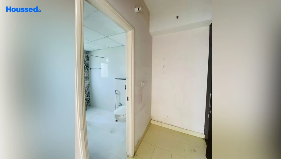 Project Image of 3 BHK Flat for Resale in Chandra Panorama, Amar Shaheed Path - Image 127649
