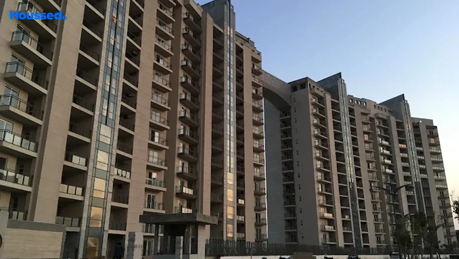 Project Image of 4 BHK Flat for Resale in Belvedere Court - One World, Gomti Nagar - Image 127668