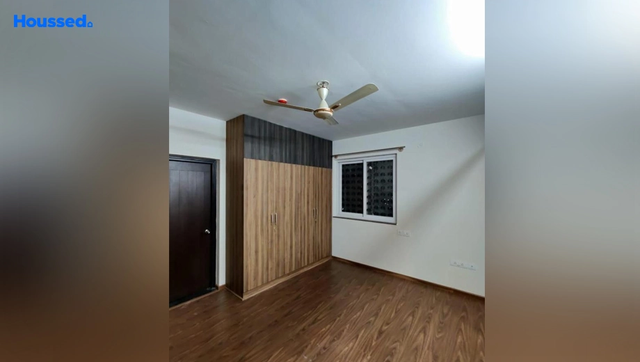 Project Image of 3 BHK Flat for Resale in Pashmina Waterfront, Old Madras Road - Image 128420