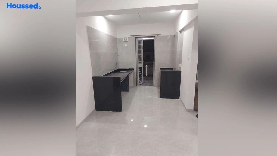 Project Image of 2 BHK Semi-Furnished Flat for Rent in Govind Nagar - Image 128488