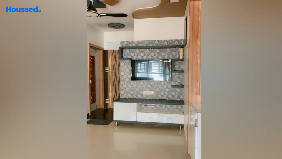 Project Image of 2 BHK Semi-Furnished Flat for Rent in Devnandan Summit, Sargasan - Image 128638