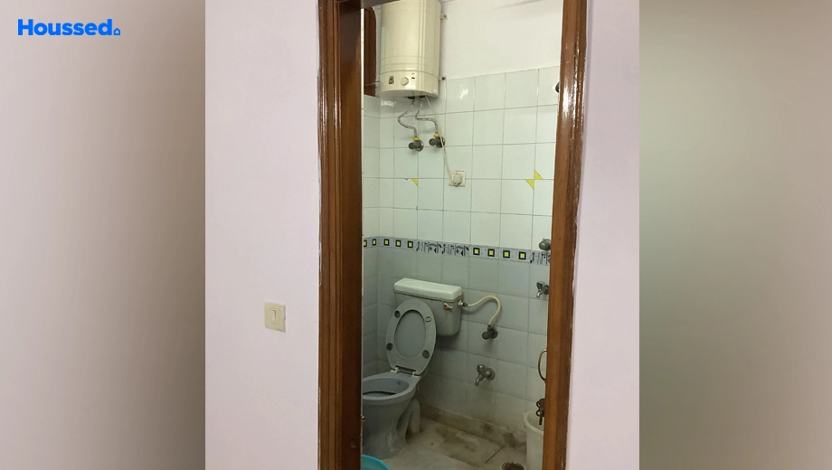Project Image of 3 BHK Builder Floor for Resale in Karol Bagh - Image 129017
