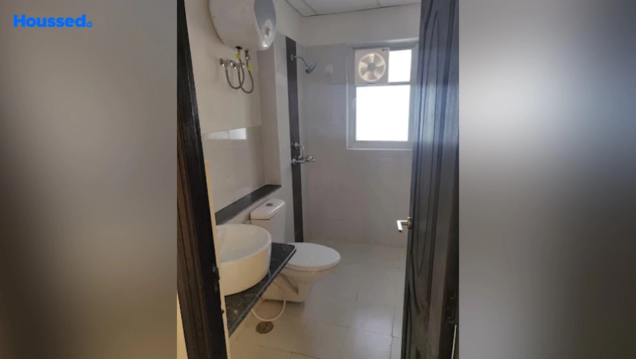 Project Image of 2 BHK Flat for Resale in Assotech Blith, Sector 99 - Image 129543