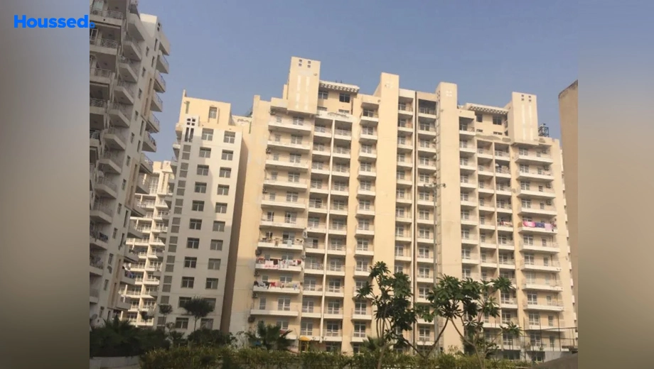 Project Image of 2 BHK Flat for Resale in Raheja Shilas, Sector 109 - Image 129586