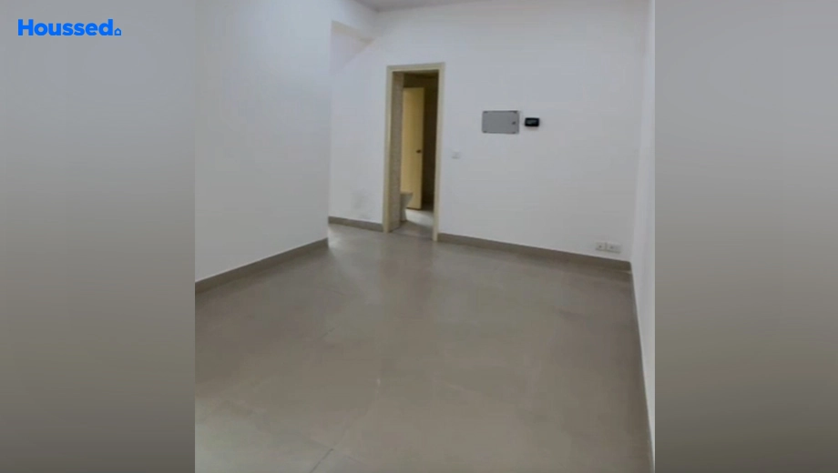 Project Image of 2 BHK Flat for Resale in Gaur City 5th Avenue, Chi 4 - Image 129698