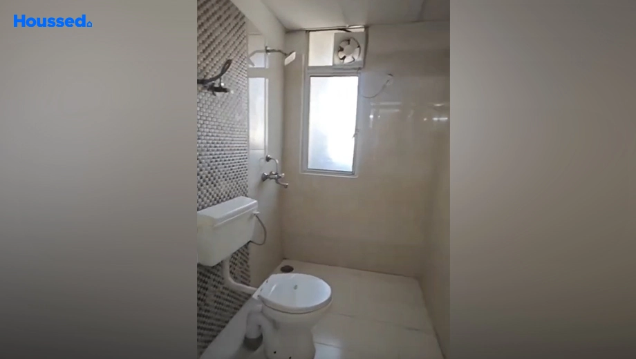 Project Image of 3 BHK Flat for Resale in Gaur City Galaxy North Avenue, Gaur City - Image 129917