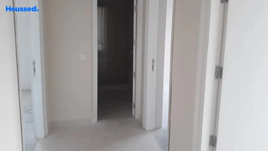 Project Image of 4 BHK Flat for Resale in DLF The Ultima, Sector 81 - Image 129997