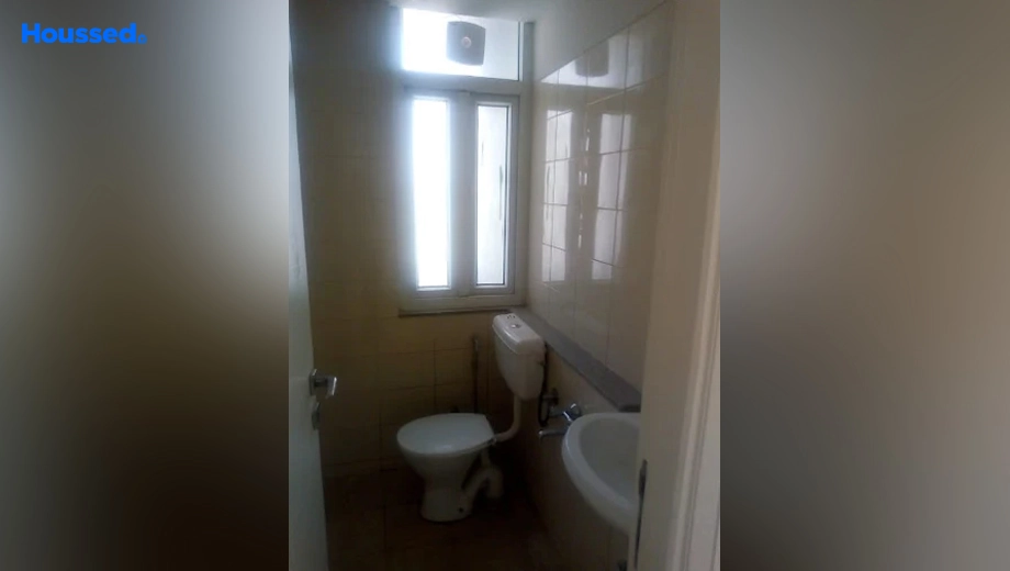Project Image of 4 BHK Flat for Resale in DLF The Ultima, Sector 81 - Image 129989