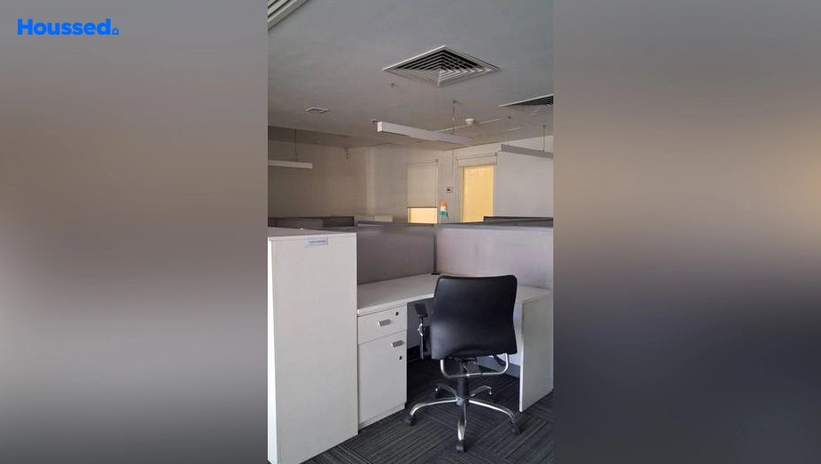 Project Image of Office Space for Resale in Emaar The Palm Square, Sector 66 - Image 130062