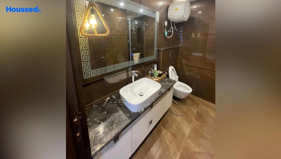 Project Image of 4.5 BHK Builder Floor for Resale in DLF Phase 1 - Image 130418