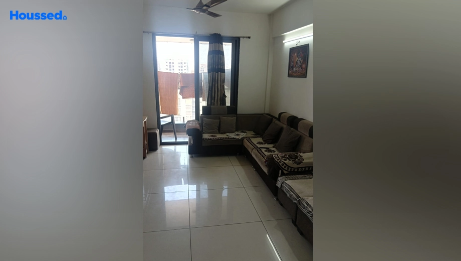Project Image of 2 BHK Semi-Furnished Flat for Rent in Shikshapatri The Sky Court, Sargasan - Image 130528